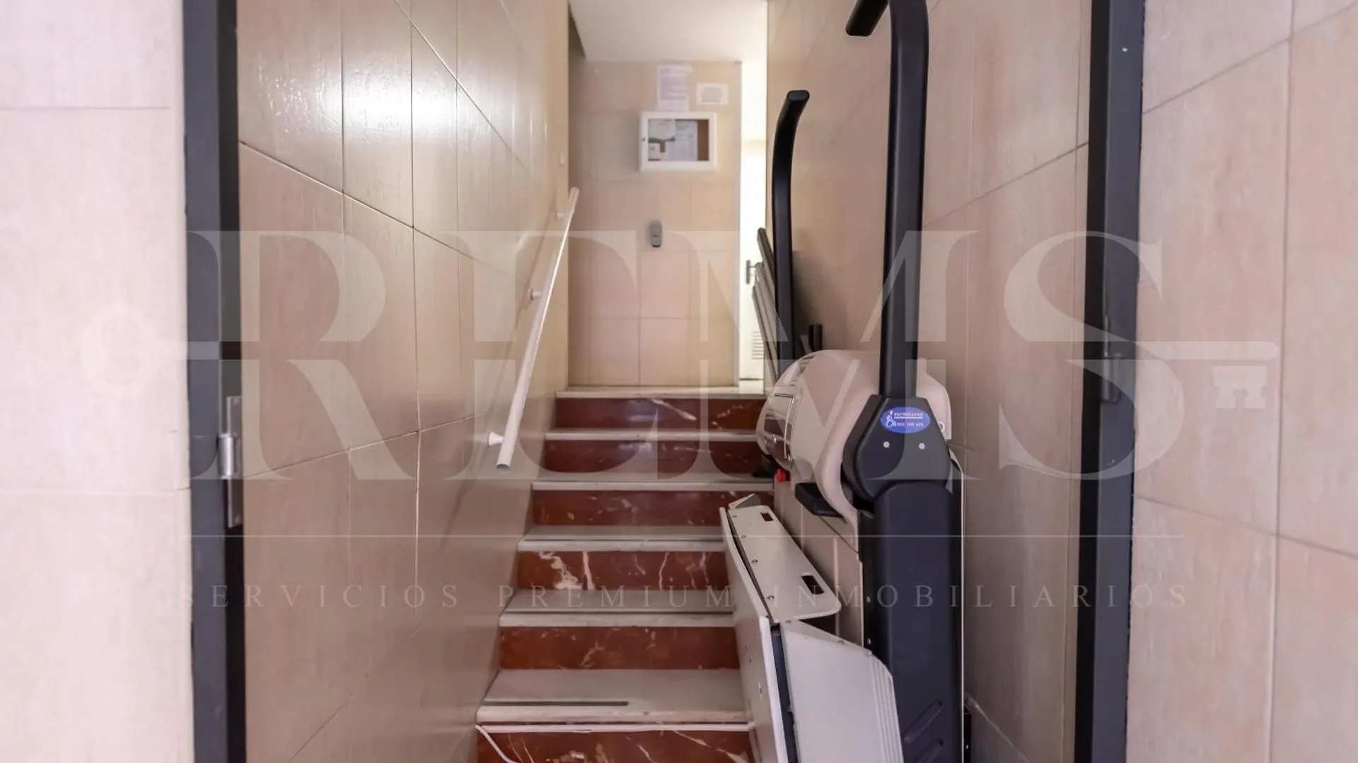 Comfortable And Charming Apartment With Terrace By Rems Malaga