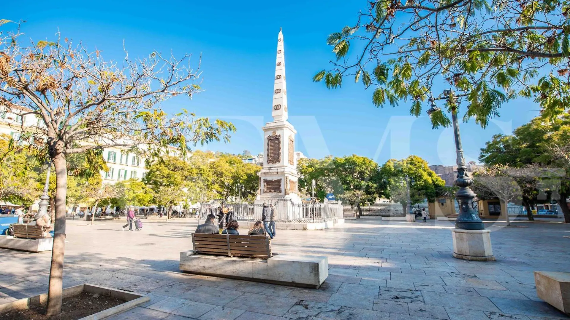 Comfortable And Charming Apartment With Terrace By Rems Malaga